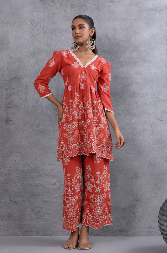 Rust And White Fit & Flare Kurta Set with Scalloped Floral Chikankari Embroidery