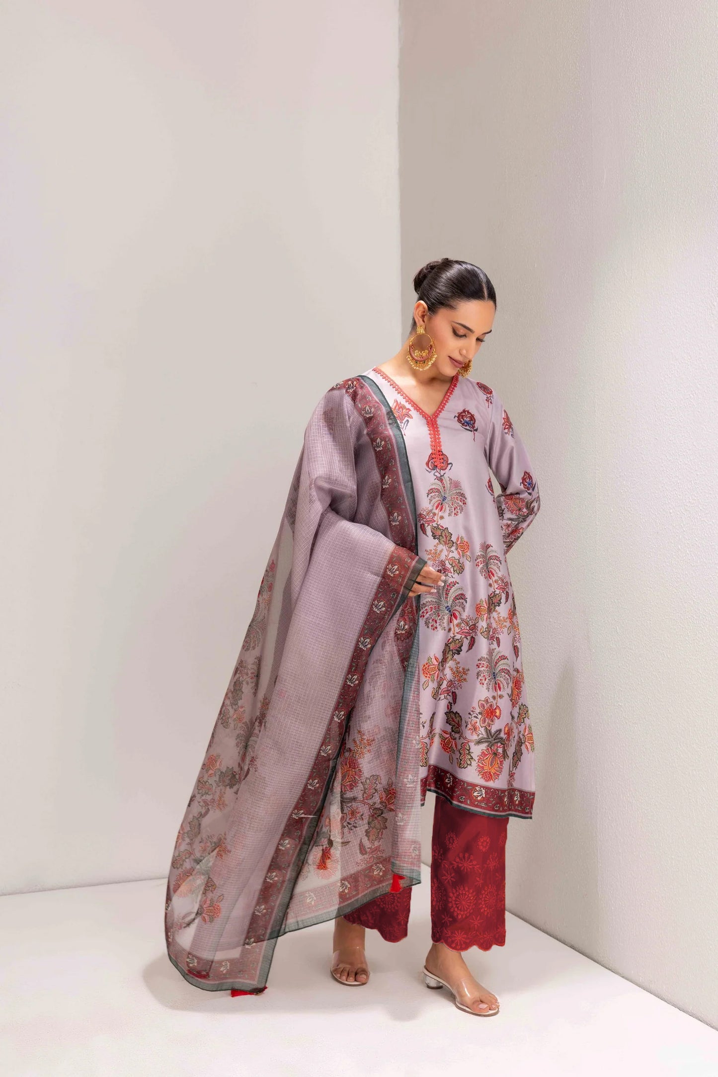 GREIGE KASHMIRI STYLE FLORAL PRINT SUIT SET