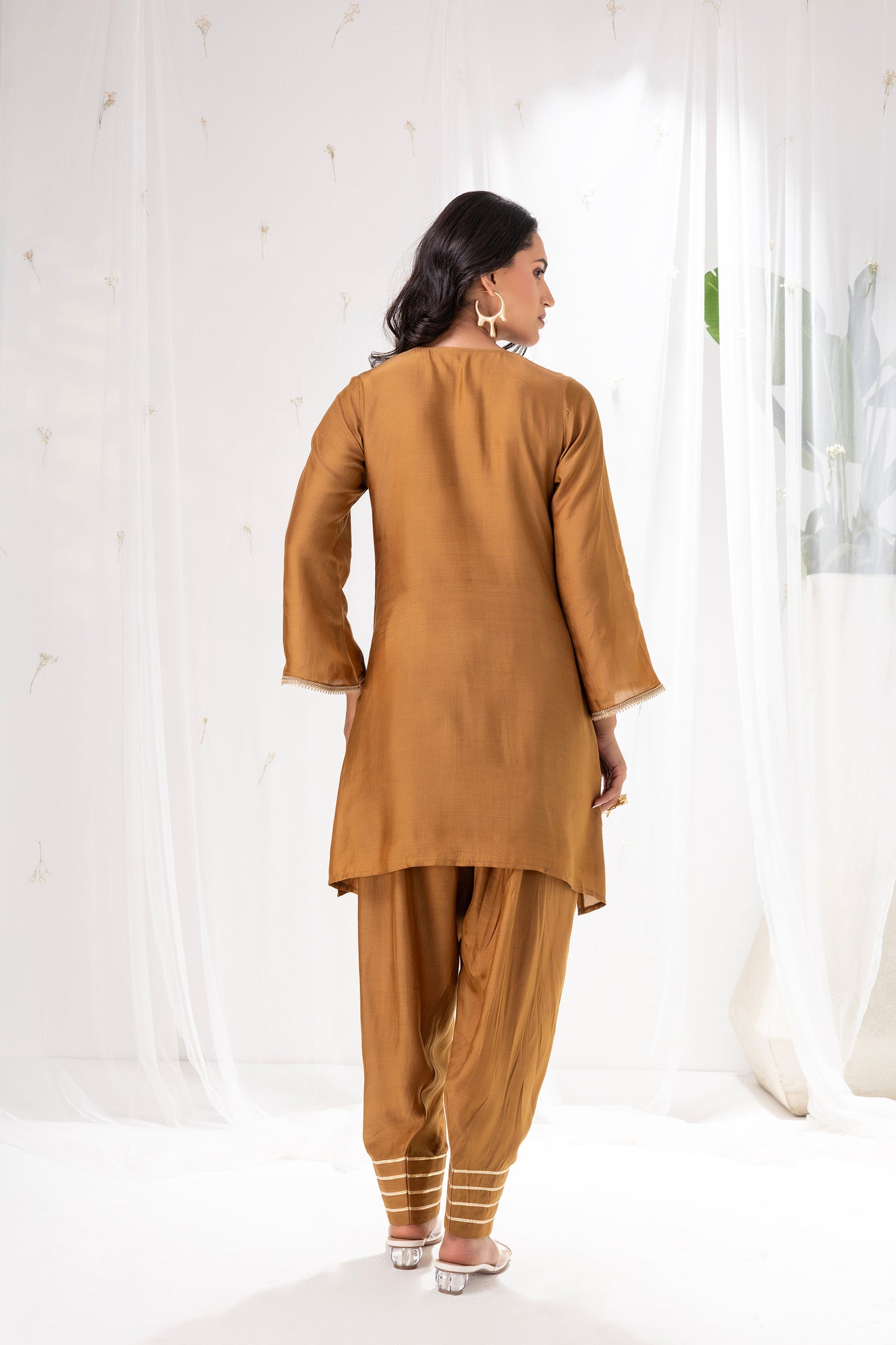 BRONZE EMBROIDERED FARSHI SALWAR SUIT