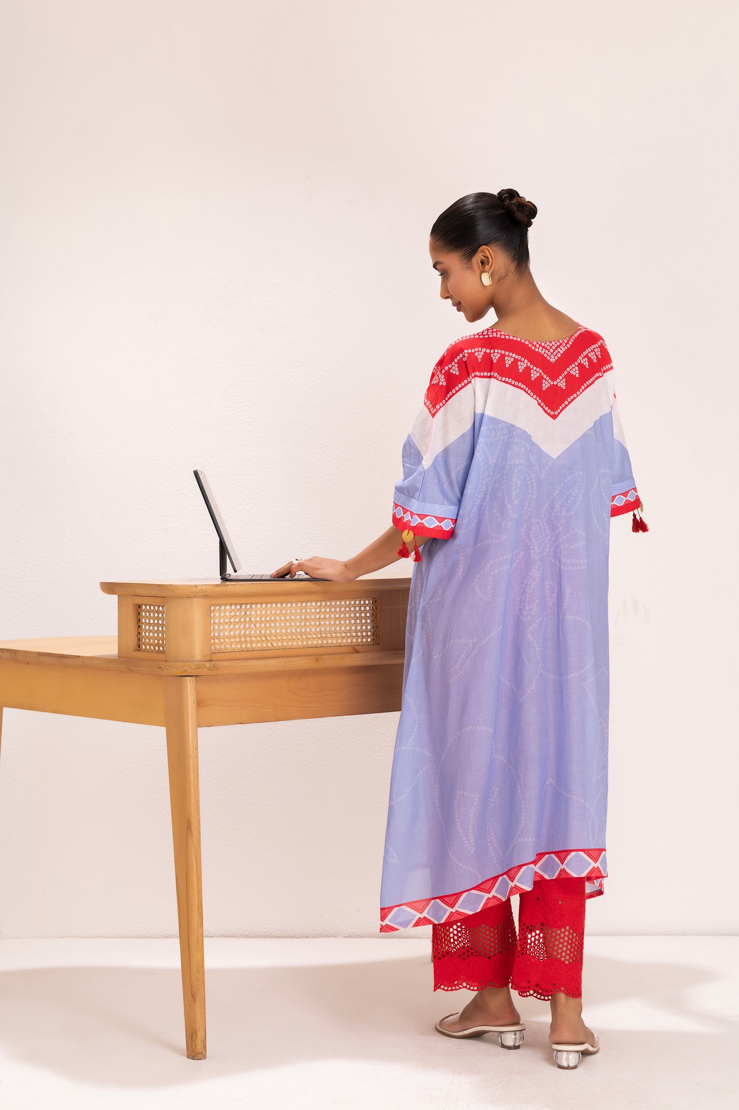 PASTEL BLUE SCARF PRINTED KURTA SET