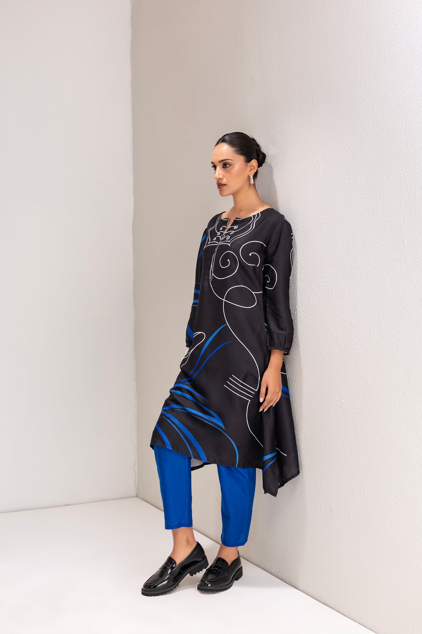 BLACK AND BLUE PRINTED TUNIC SET