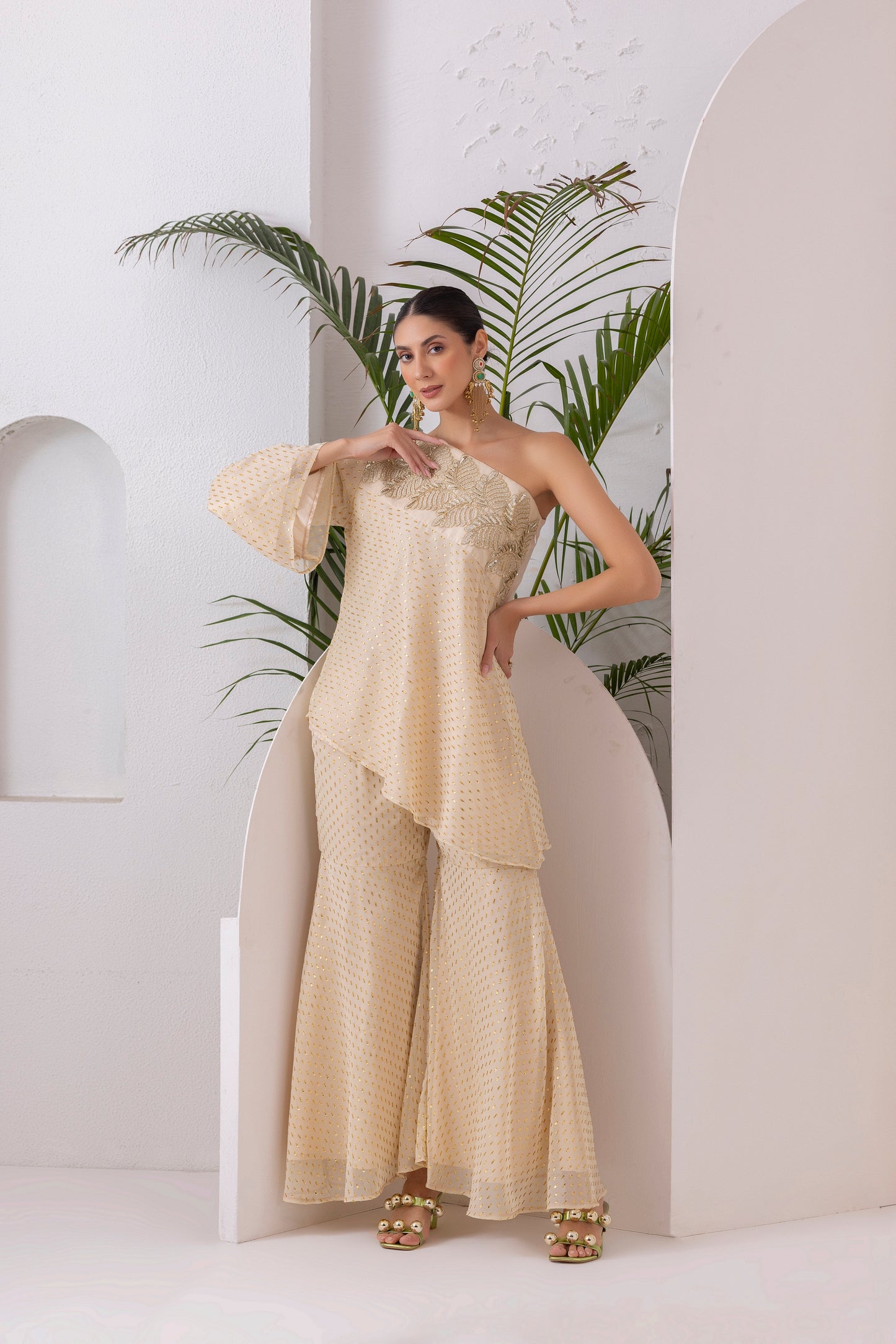 BEIGE GOLD OFF-SHOULDER FUSION SET