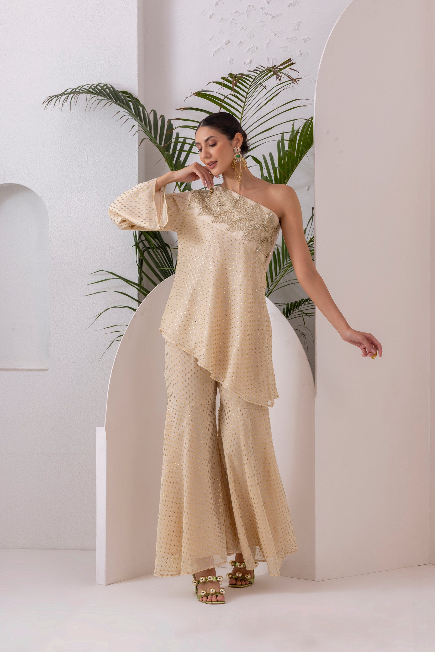 BEIGE GOLD OFF-SHOULDER FUSION SET