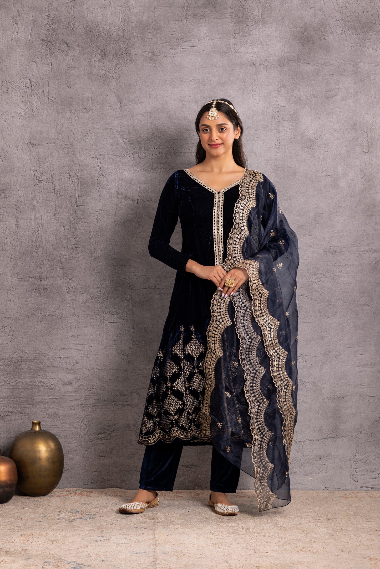 Navy blue velvet Suit Set with Organza Dupatta