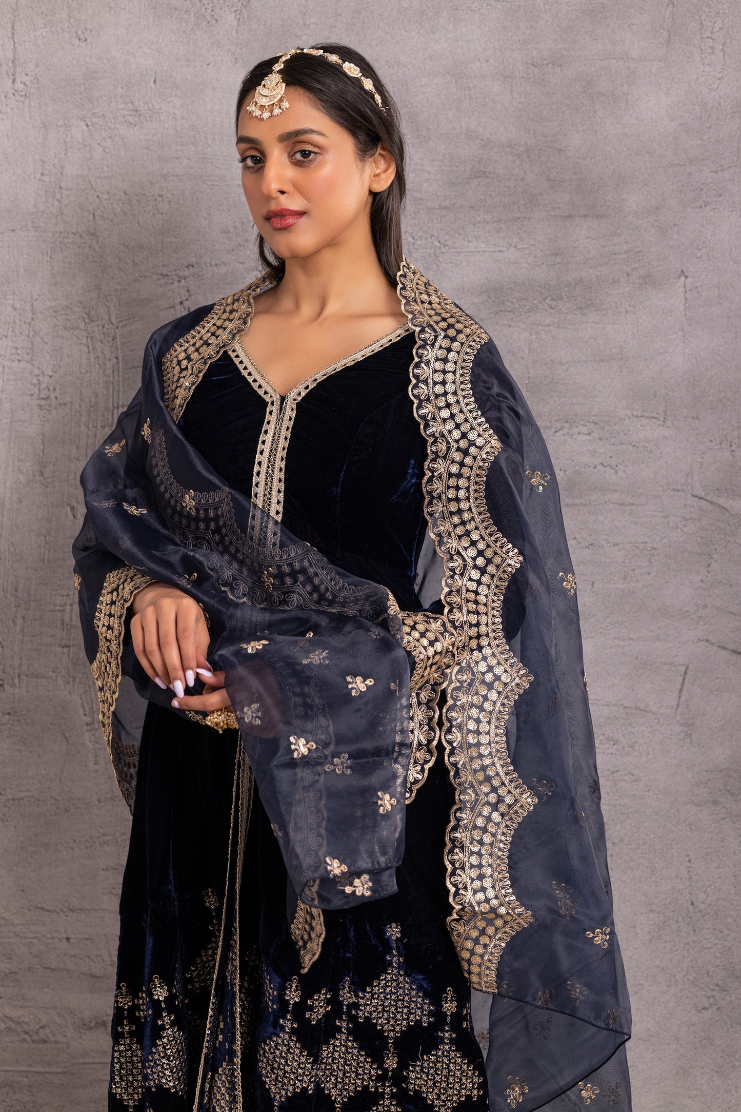 Navy blue velvet Suit Set with Organza Dupatta