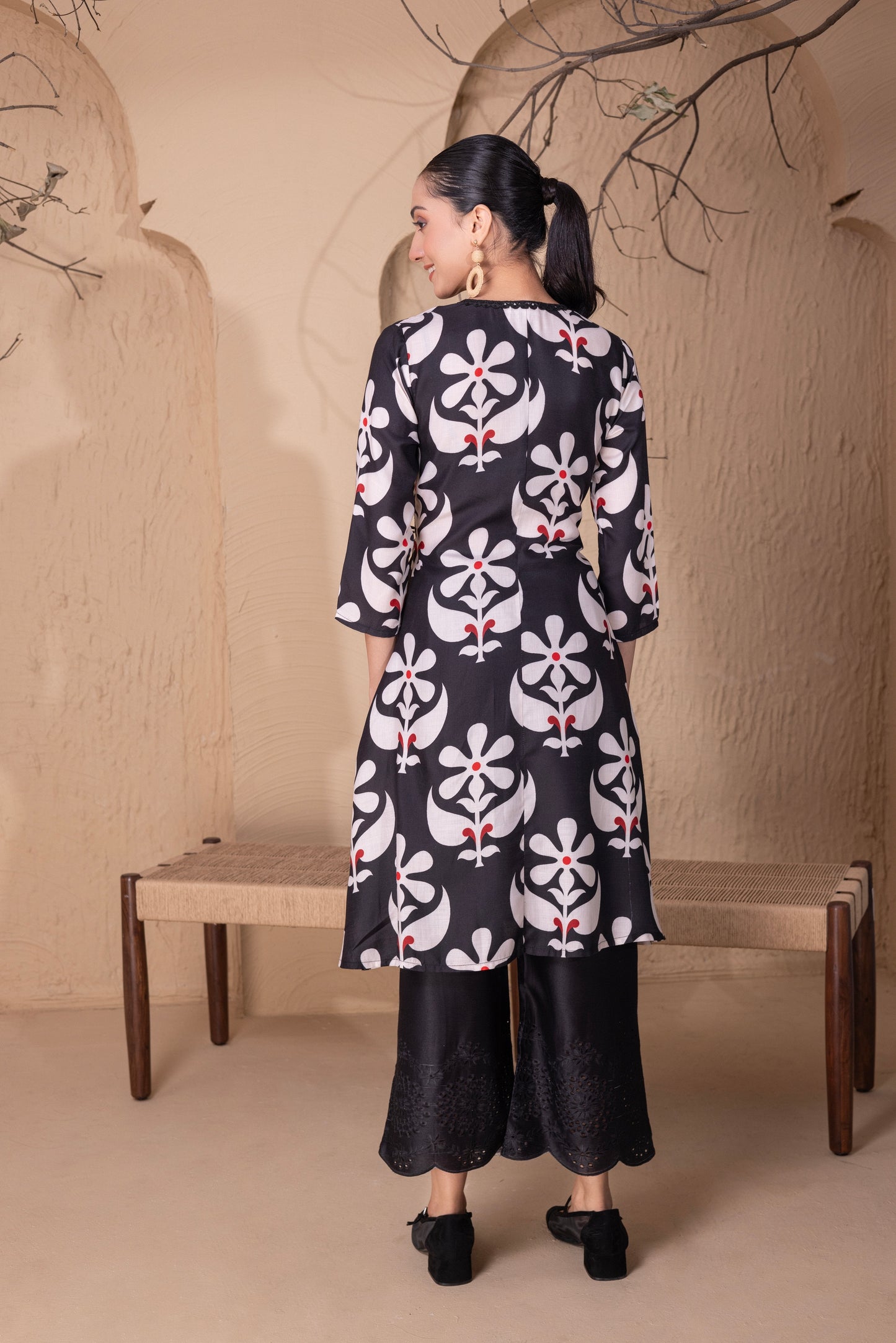 BLACK FLORAL PRINTED WRAP KURTA SET