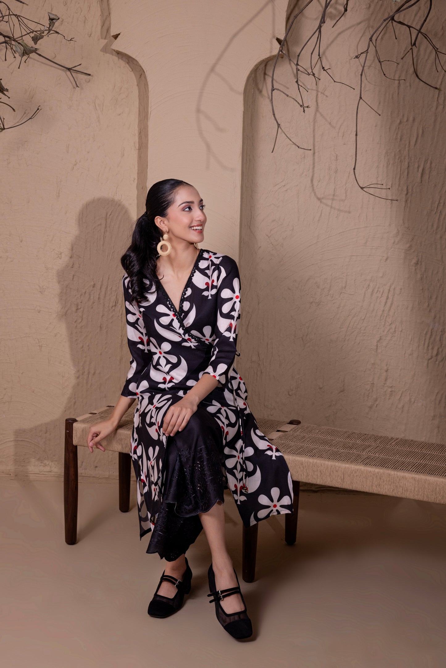 BLACK FLORAL PRINTED WRAP KURTA SET