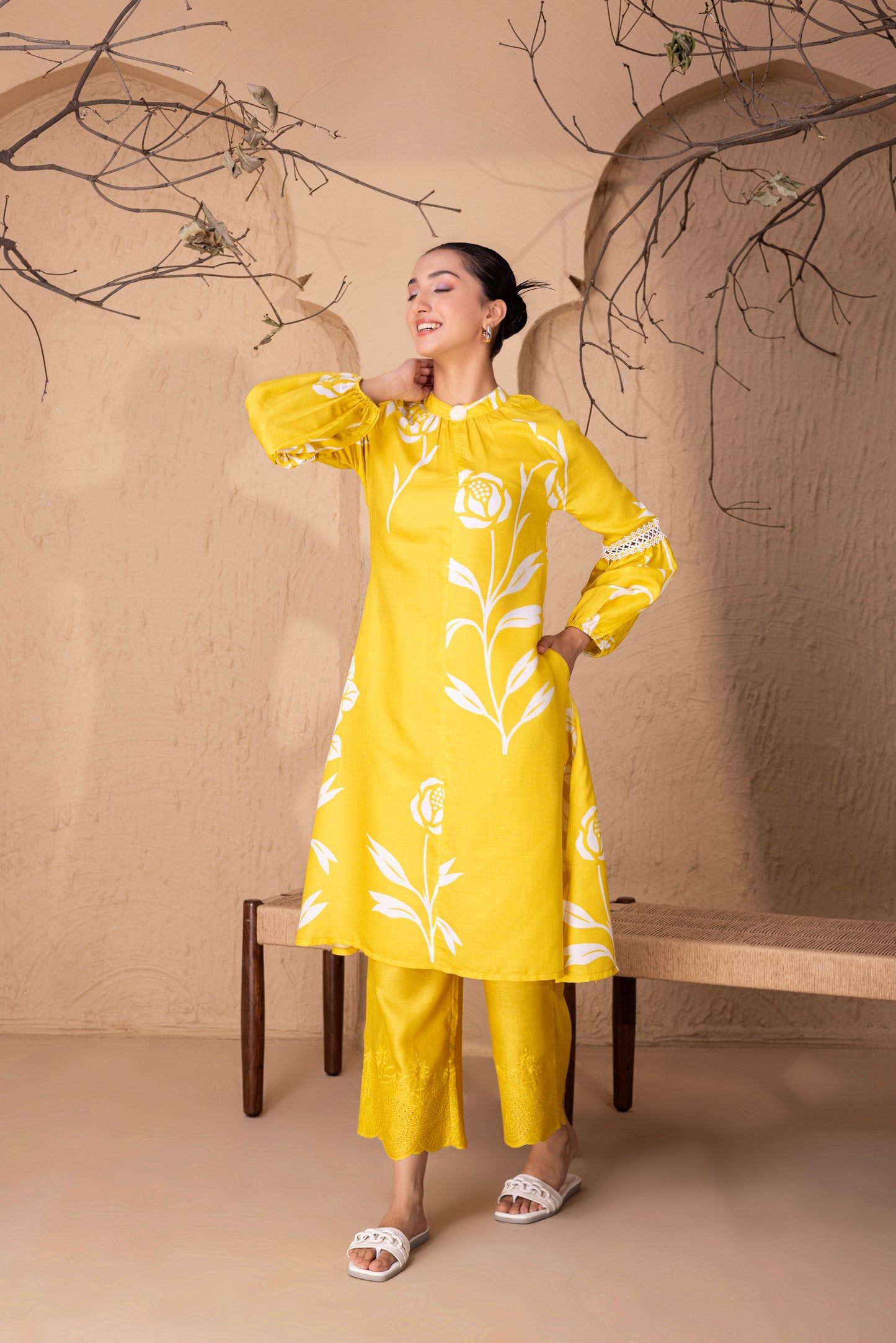 YELLOW FLORAL PRINT KURTA WITH BALOON SLEEVES