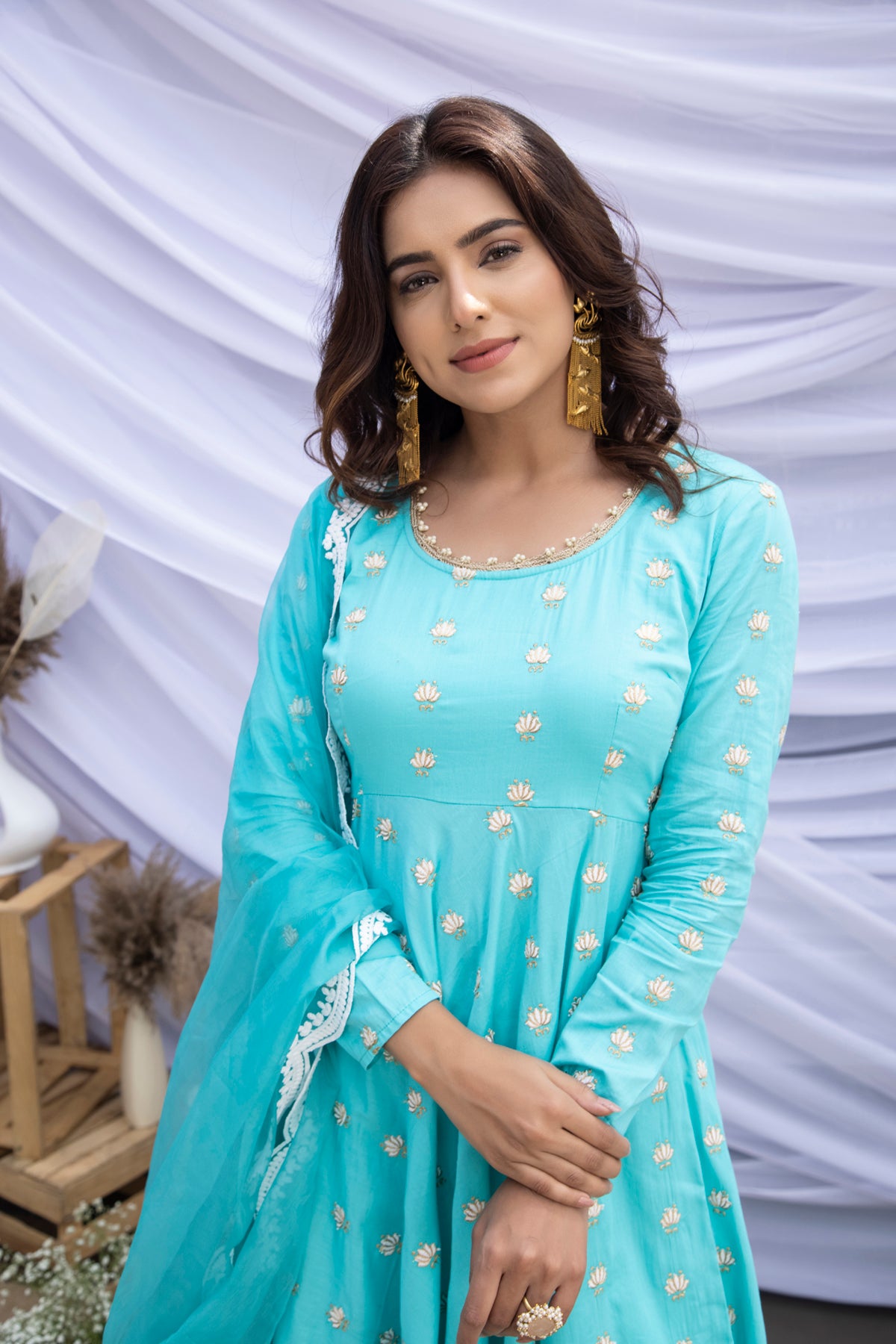 Tiffany Blue Lotus Embroidered Suit Set