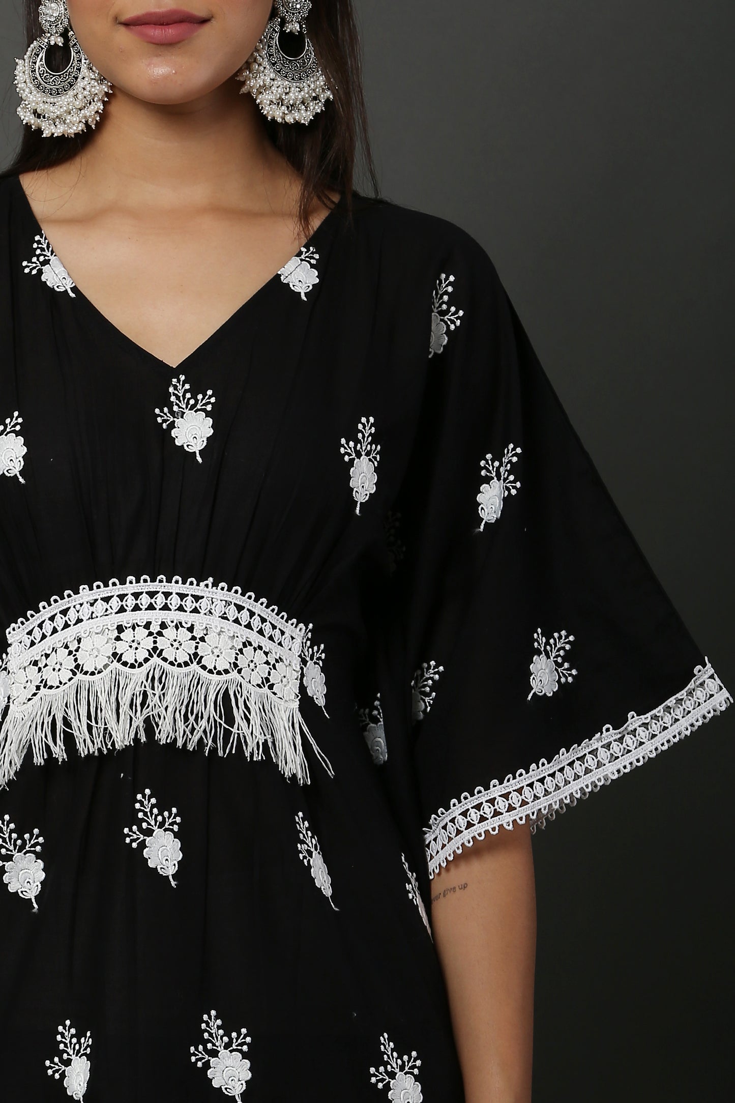 Black Scallop Embroidered Kaftan Set