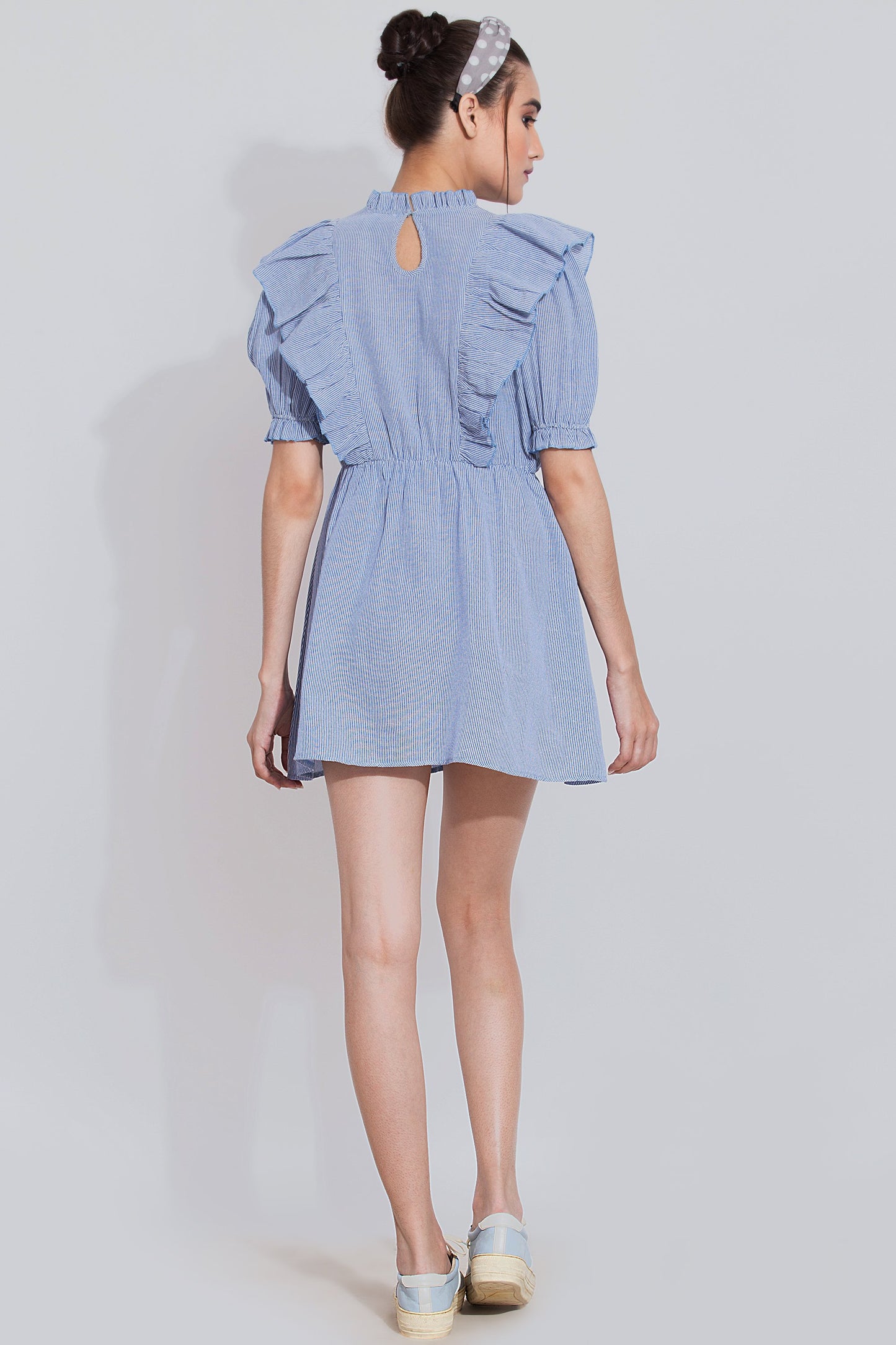 Blue and white stripes pintuck dress