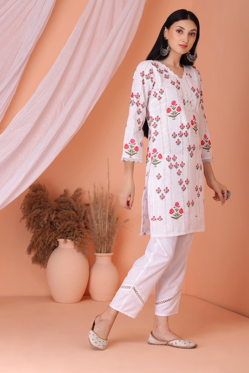 White Red Floral Embroidered Kurta Set