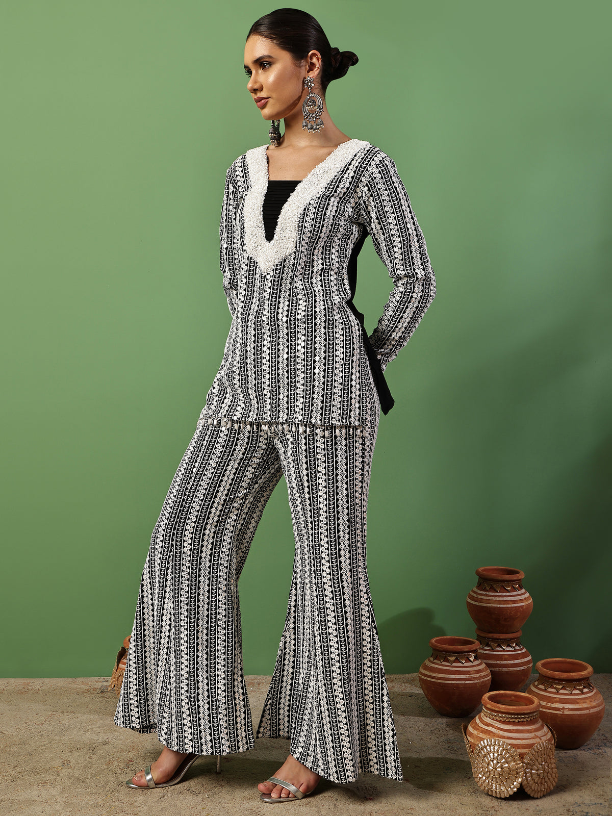 Black and White Sequence Embroidered Fusion Fit