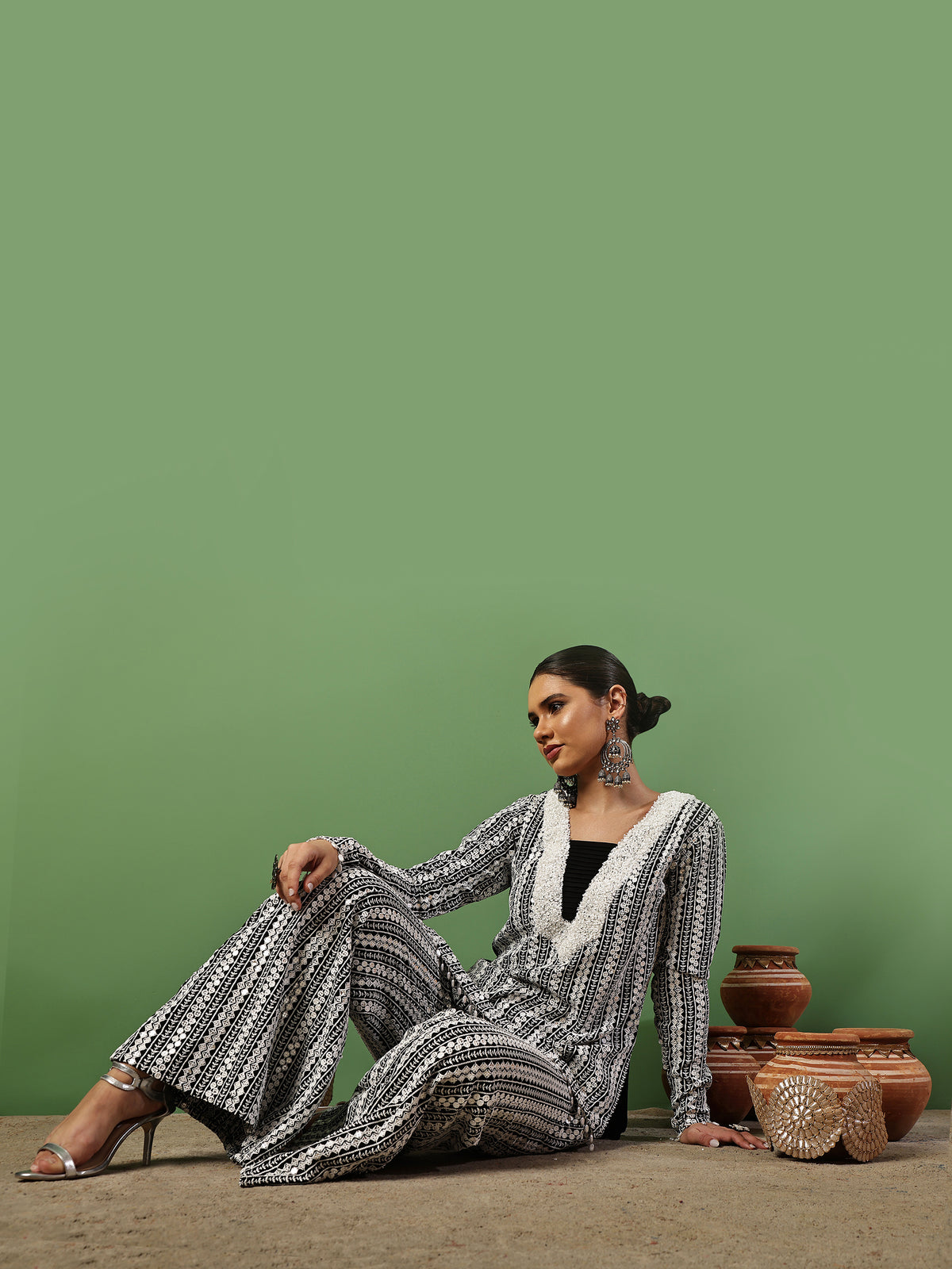Black and White Sequence Embroidered Fusion Fit