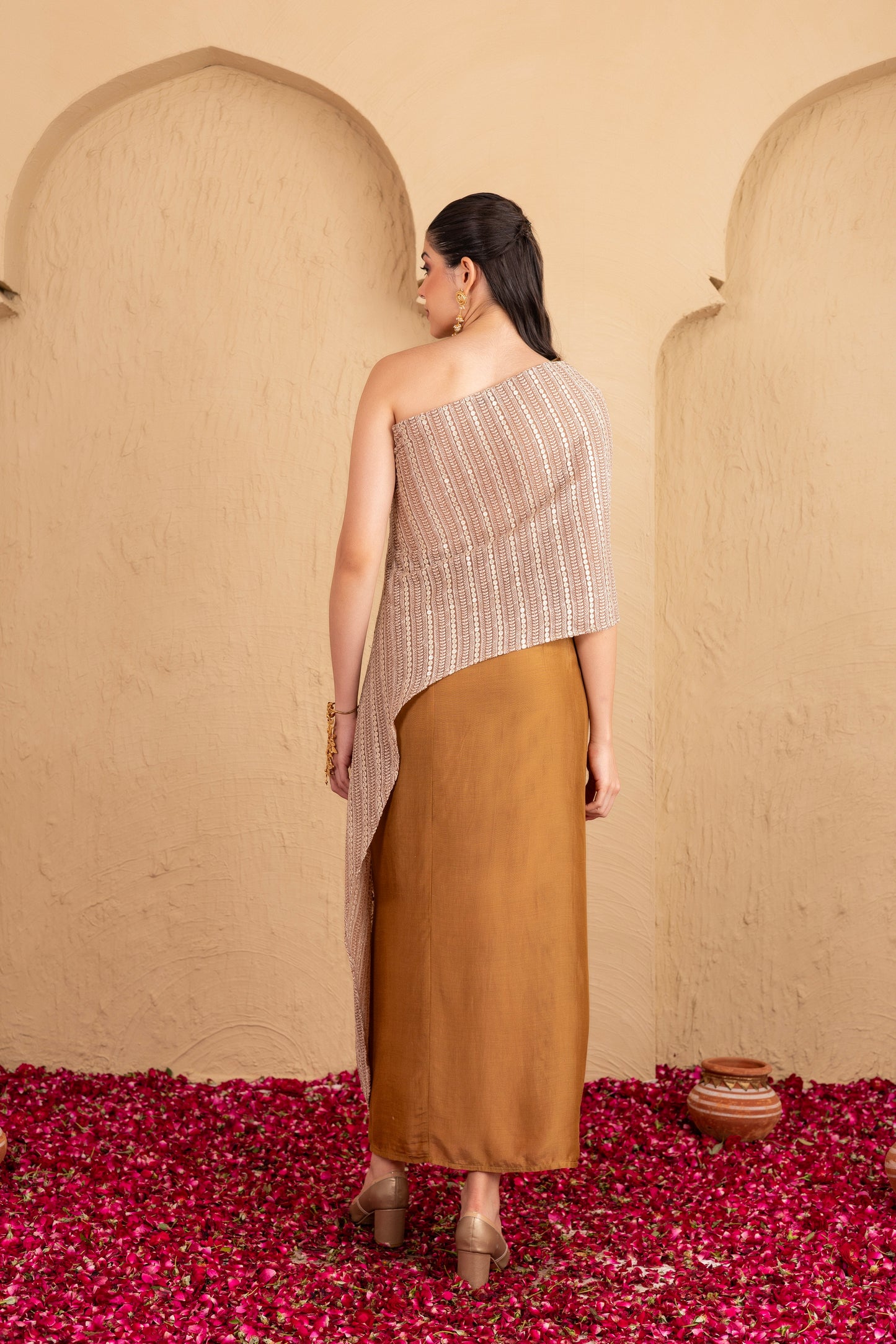 BROWN EMBROIDERED KAFTAN AND SKIRT SET