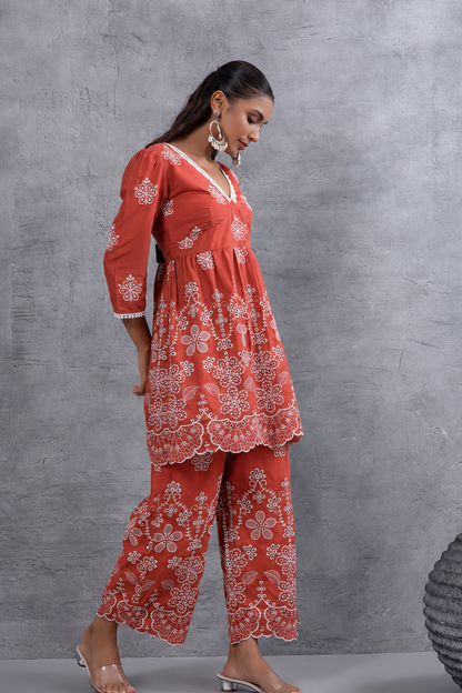 Rust And White Fit & Flare Kurta Set with Scalloped Floral Chikankari Embroidery