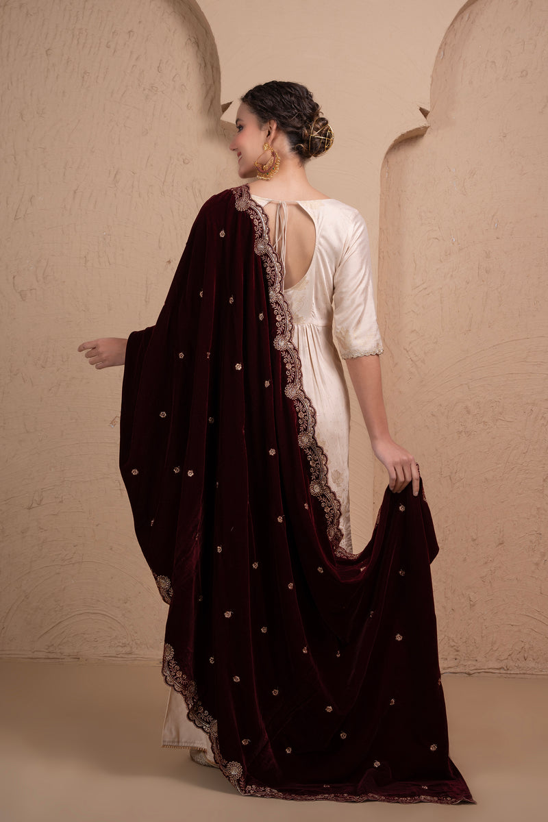 WINE GOLD EMBROIDERED VELVET DUPATTA