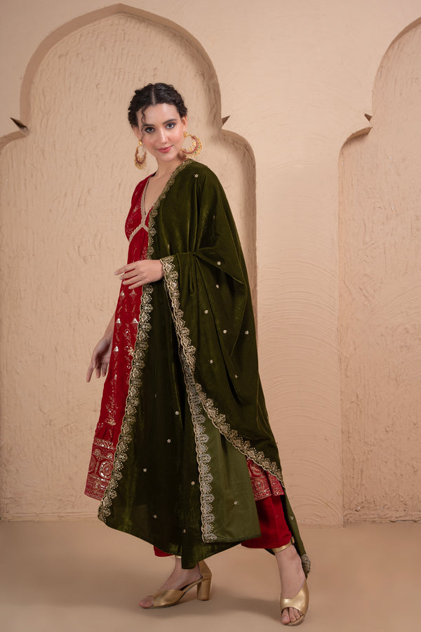 DARK GREEN EMBROIDERED VELVET DUPATTA