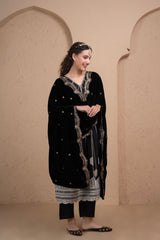 BLACK GOLD EMBROIDERED VELVEL DUPATTA