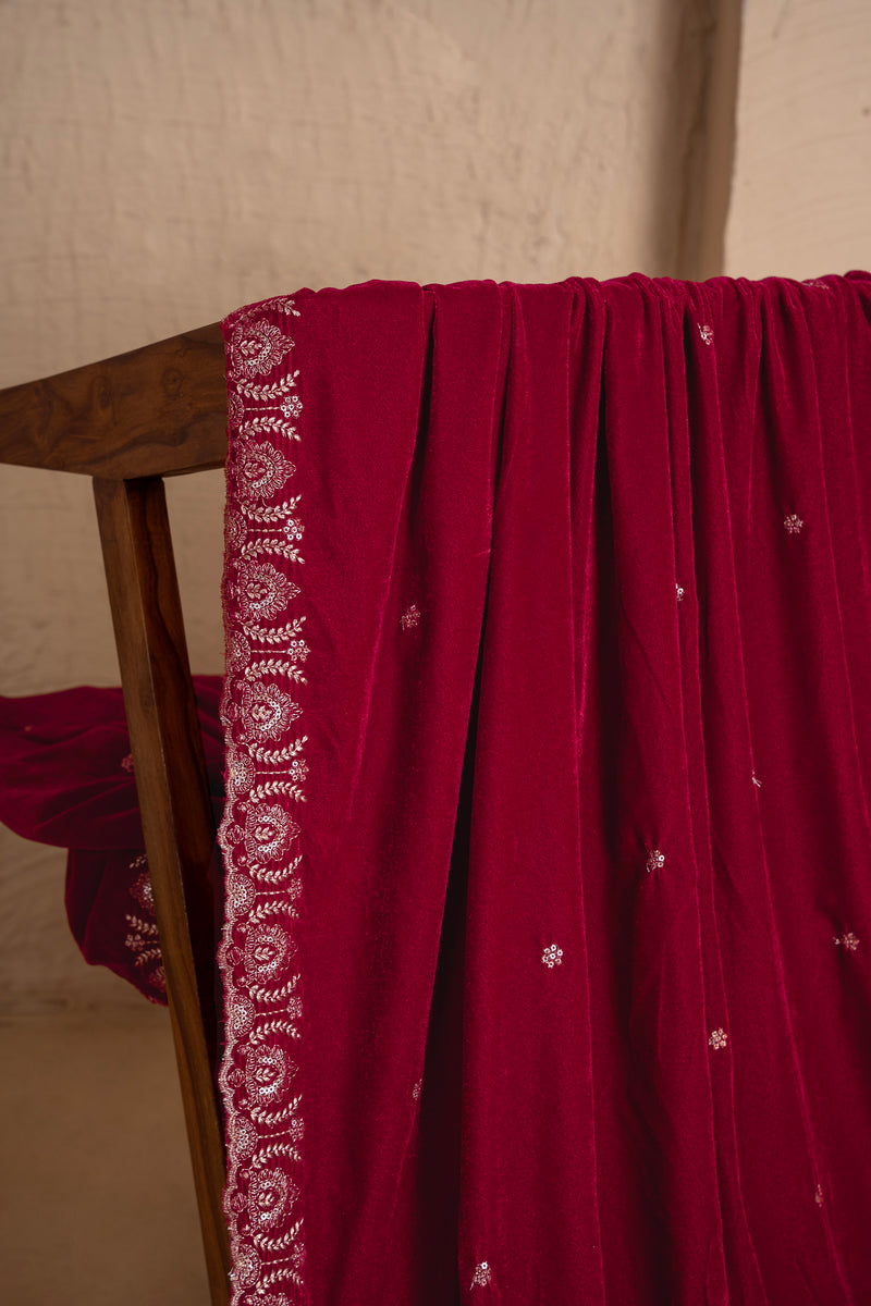 MAGENTA GOLD EMBROIDERED VELVET DUPATTA