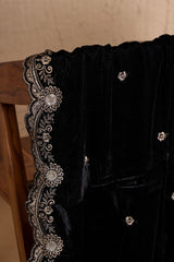 BLACK GOLD EMBROIDERED VELVEL DUPATTA