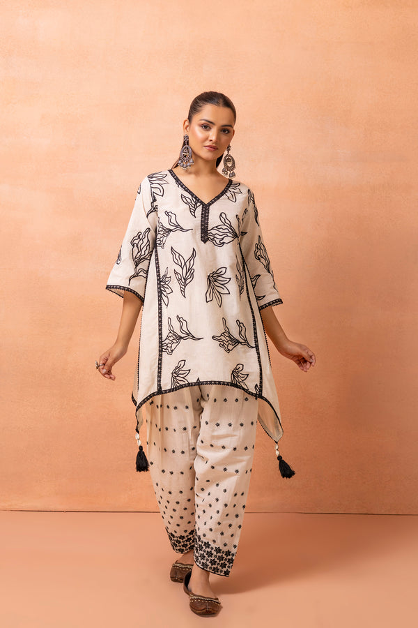 Cream And Black Embroidered Kurta Set