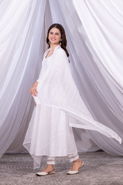 White Floral Flared Anarkali Kurta Set