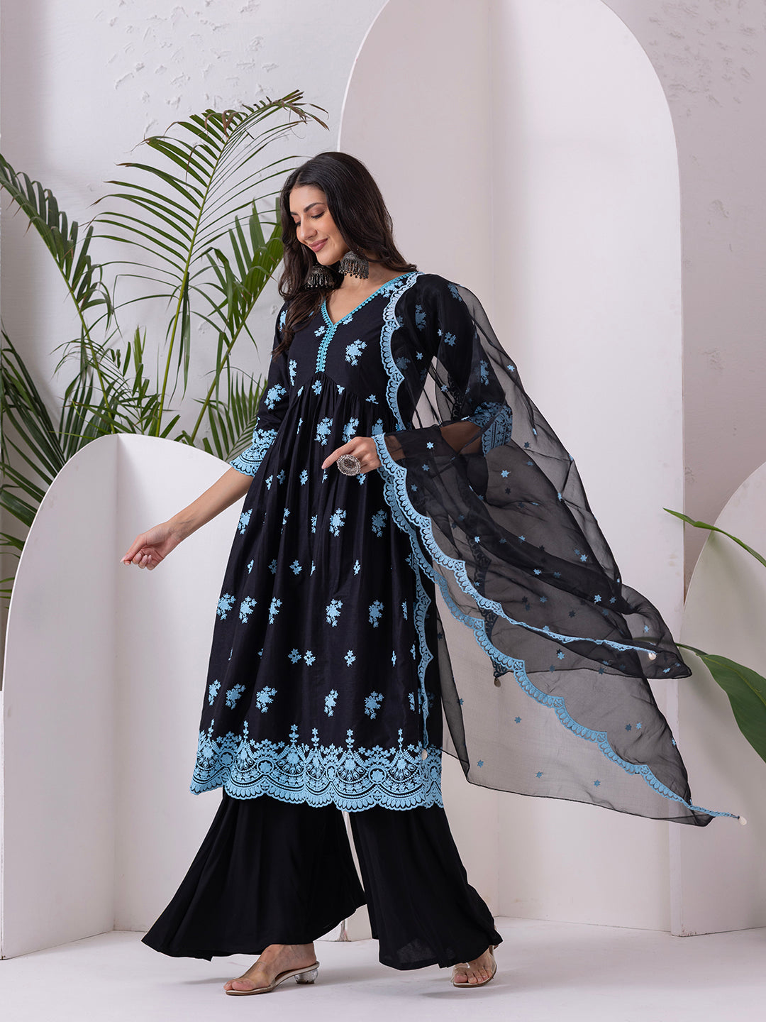 BLACK AND BLUE EMBROIDERED SUIT SET