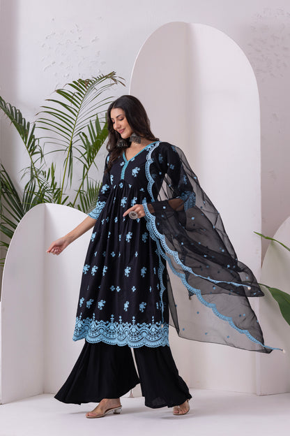 BLACK AND BLUE EMBROIDERED SUIT SET