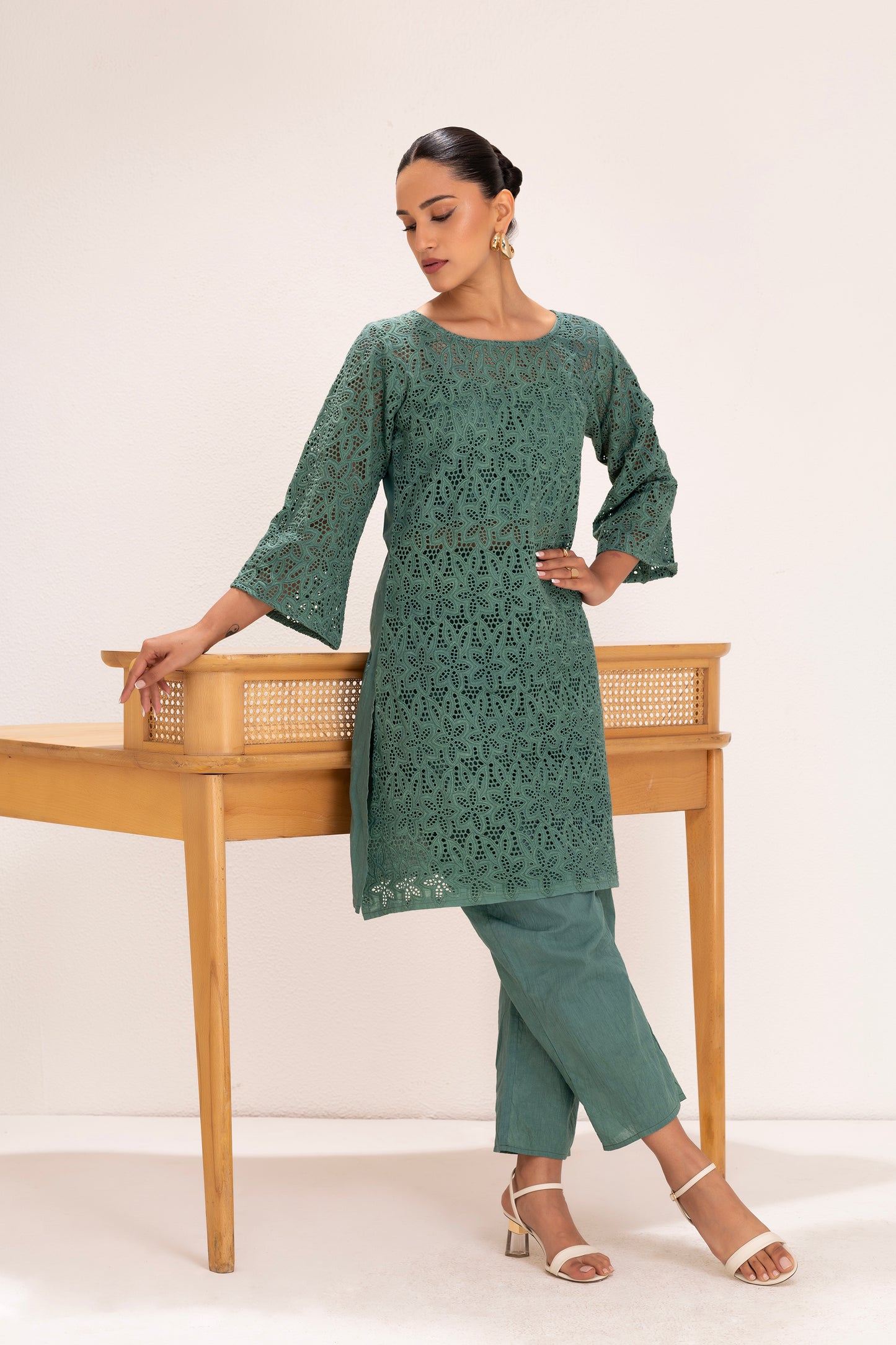 Green Floral Embroidered kurta set