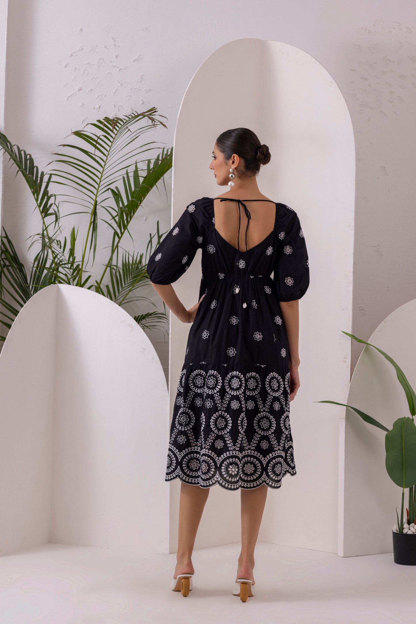Black Floral Embroidery Midi Dress