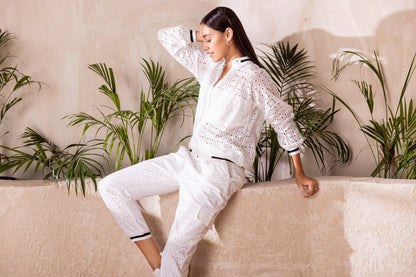 WHITE SCHIFFLI BOMBER SET