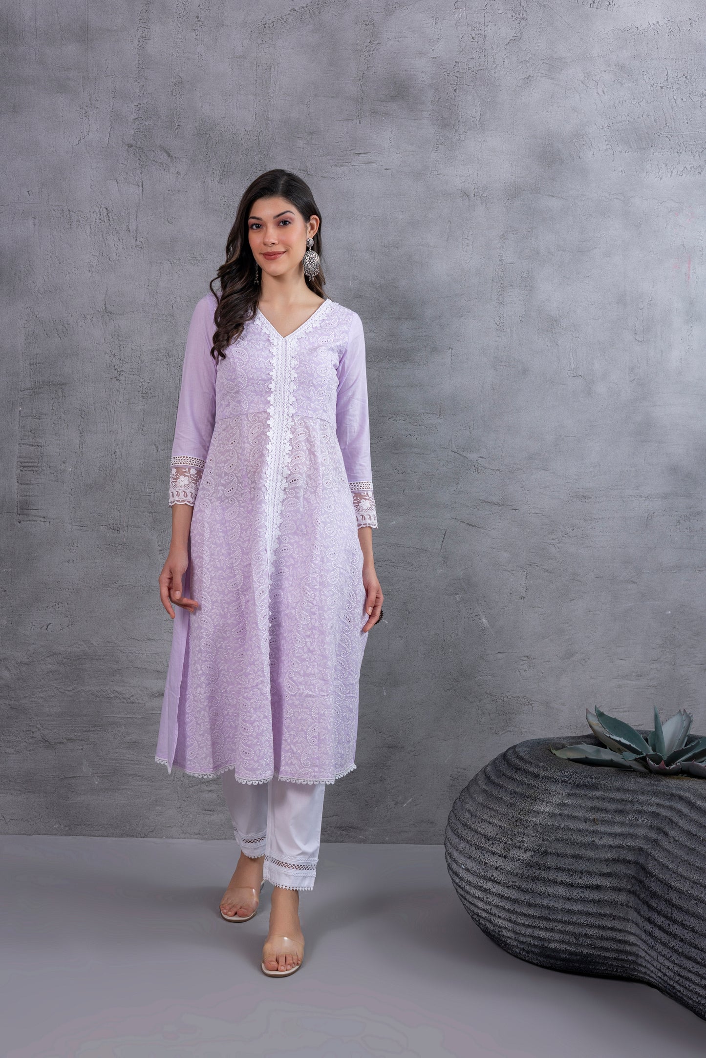 Lavender Lucknowi Chikankari Kurta Set