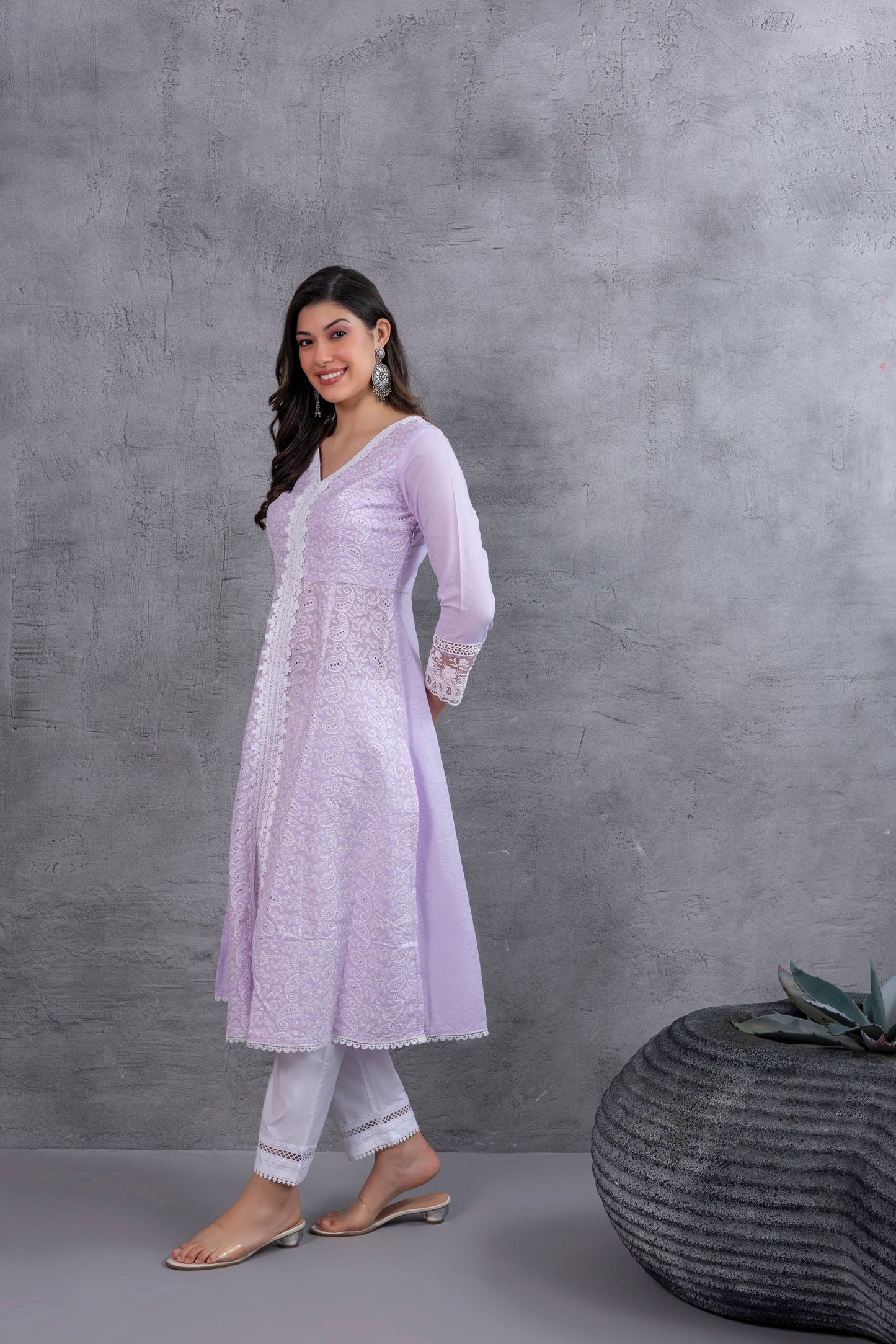 Lavender Lucknowi Chikankari Kurta Set