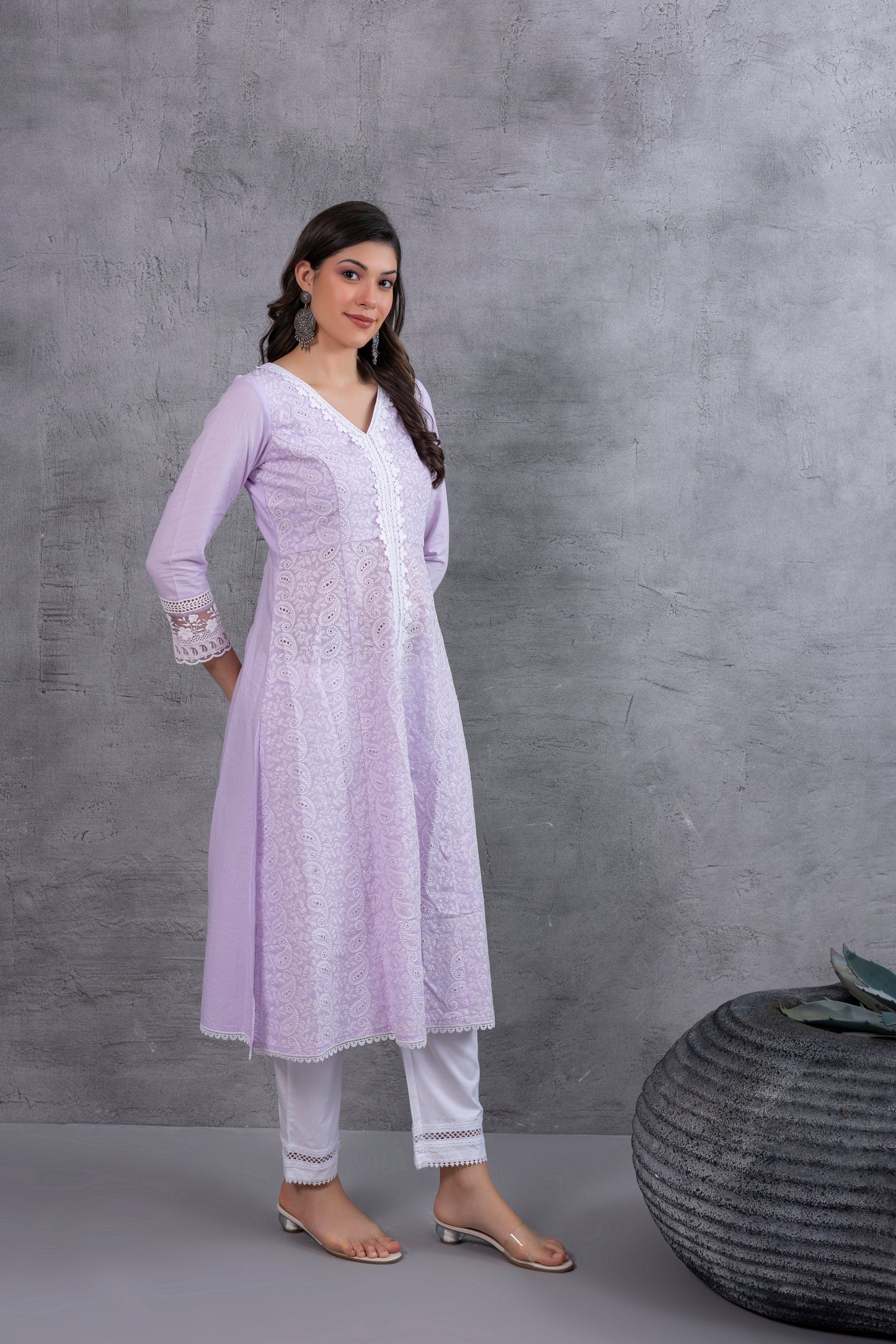Lavender Lucknowi Chikankari Kurta Set