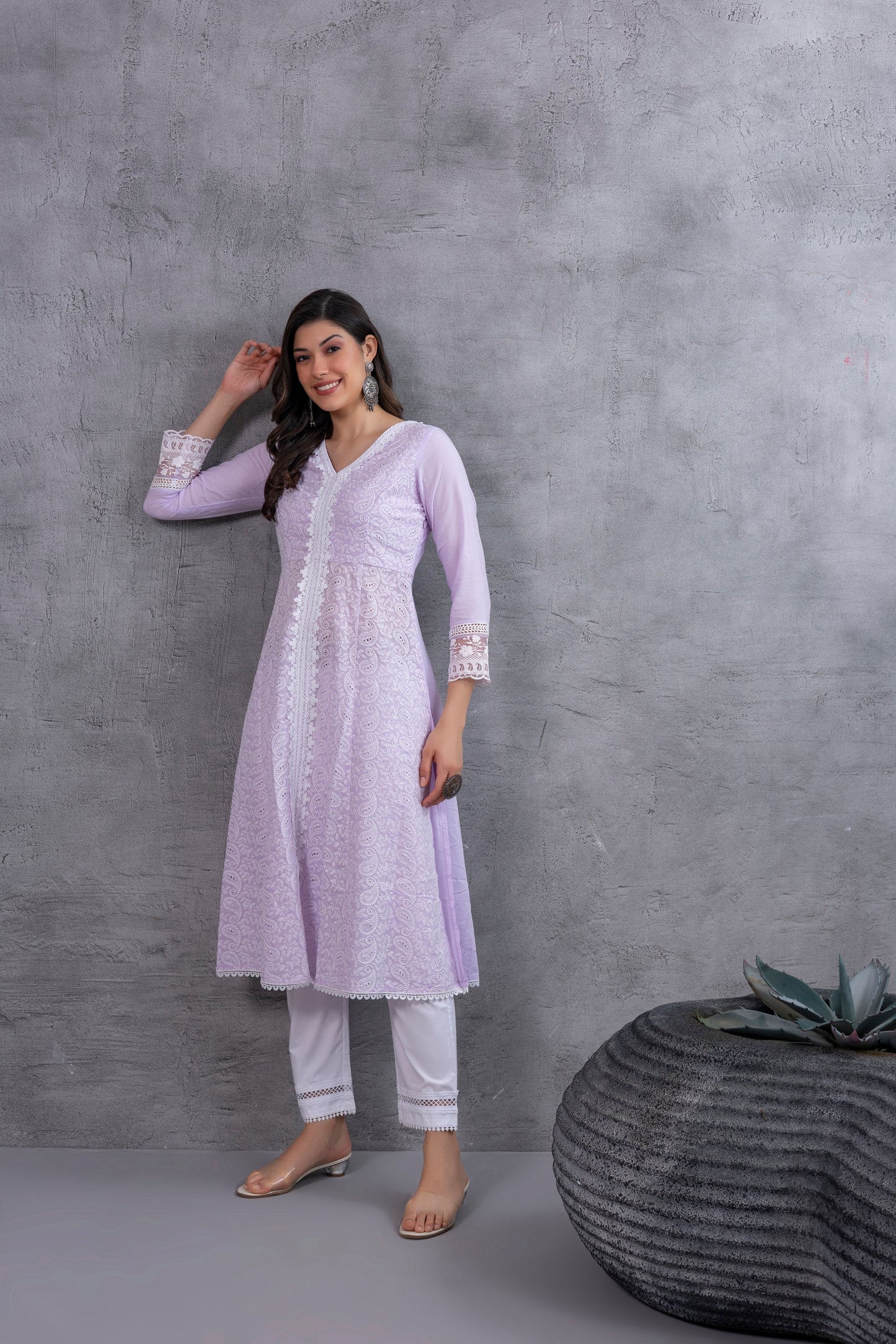 Lavender Lucknowi Chikankari Kurta Set