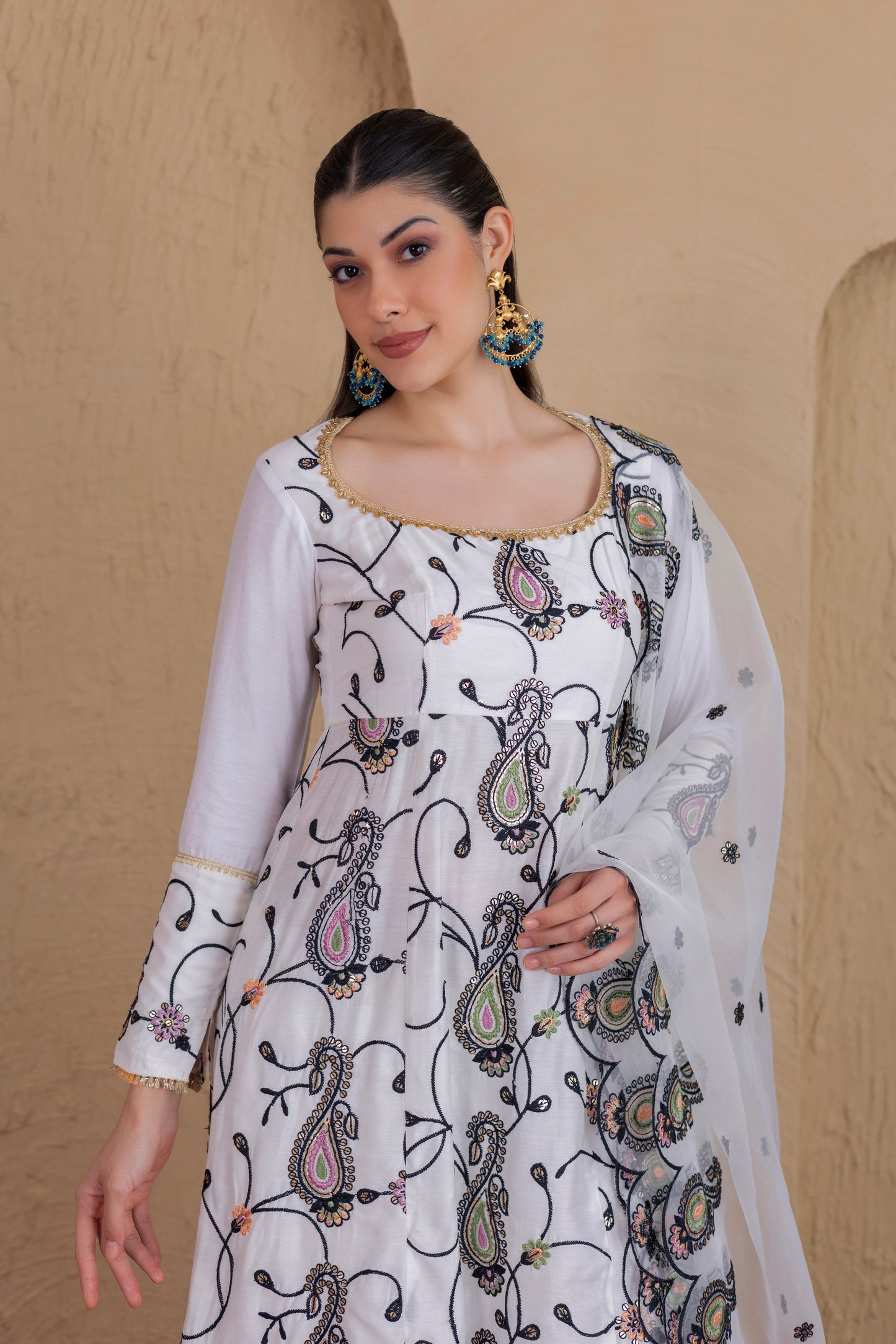 WHITE AND BLACK MULTICOLORED EMBROIDERED SUIT SET