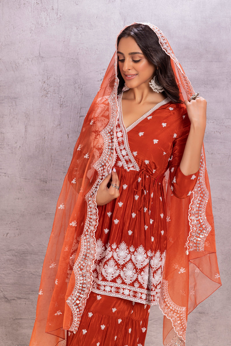 CORAL Crepe Embroidered SUIT SET