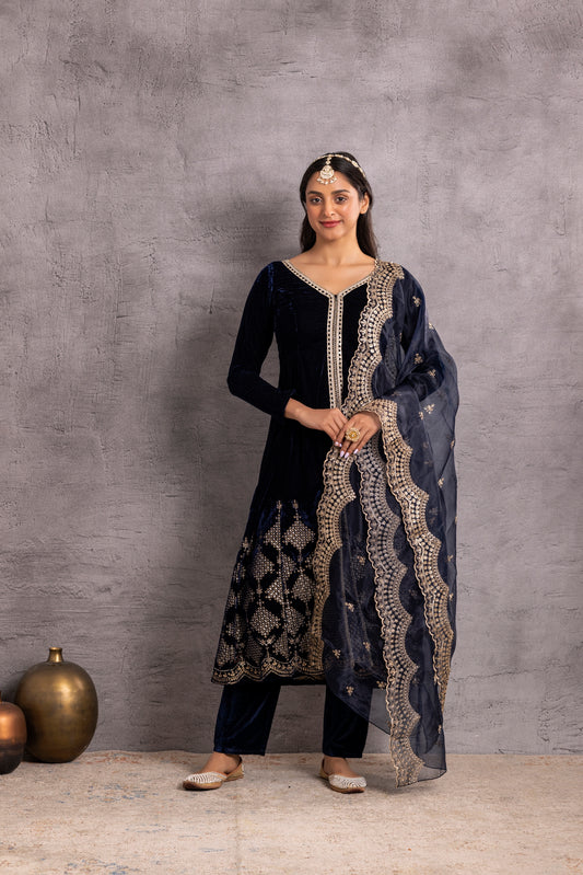 Navy blue velvet Suit Set with Organza Dupatta