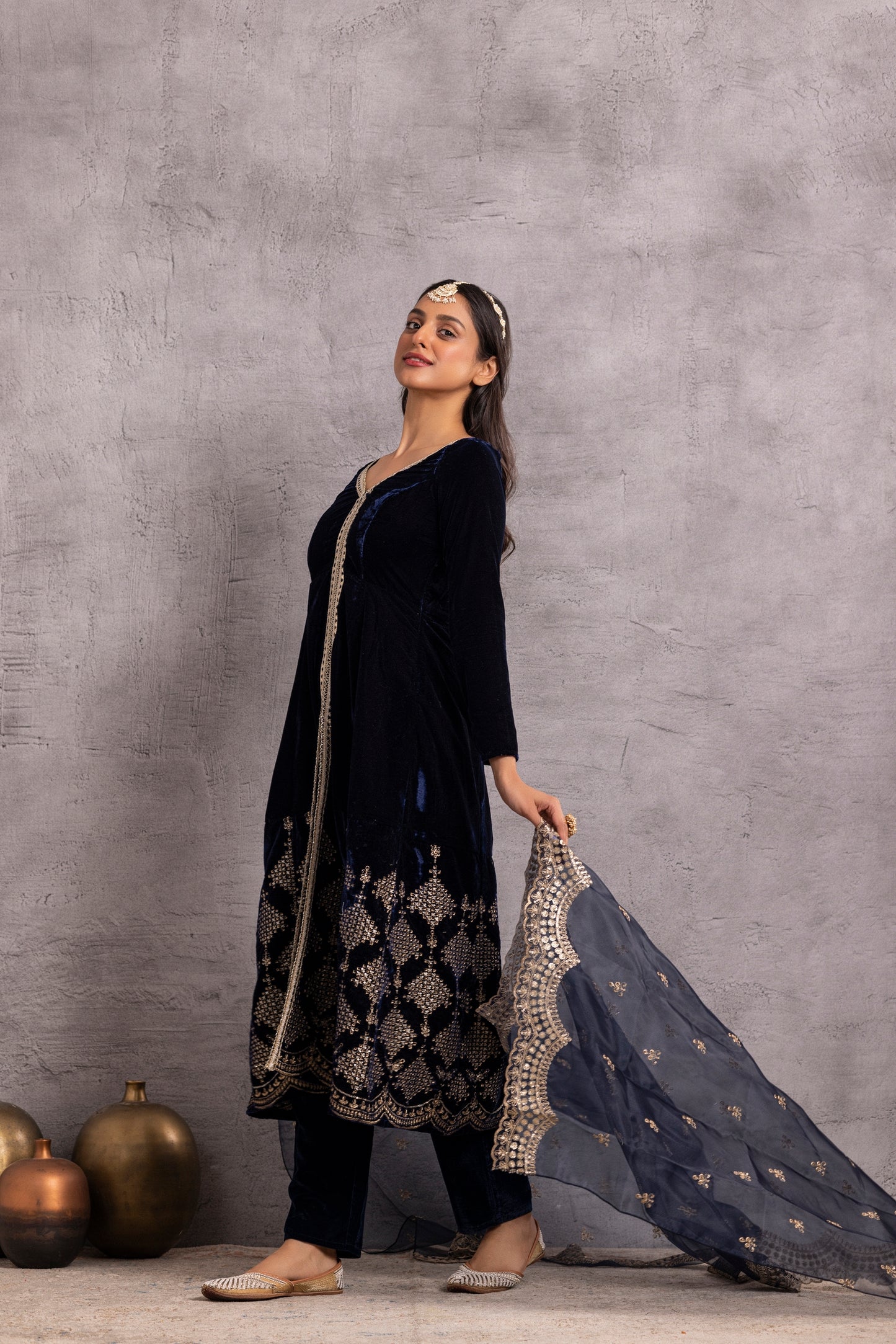 Navy blue velvet Suit Set with Organza Dupatta