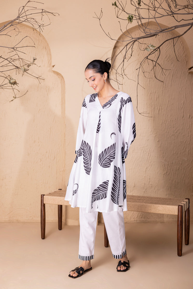 WHITE LEAF PRINTED KURTA SET