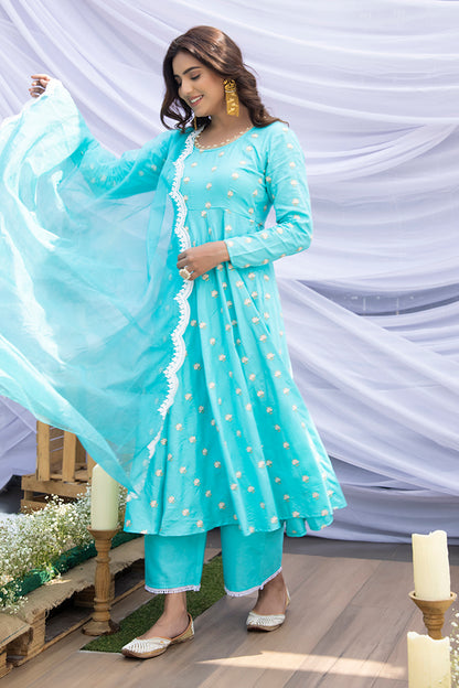 Tiffany Blue Lotus Embroidered Suit Set