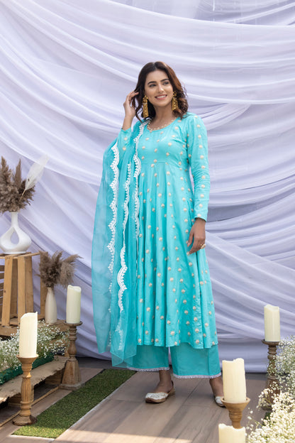 Tiffany Blue Lotus Embroidered Suit Set