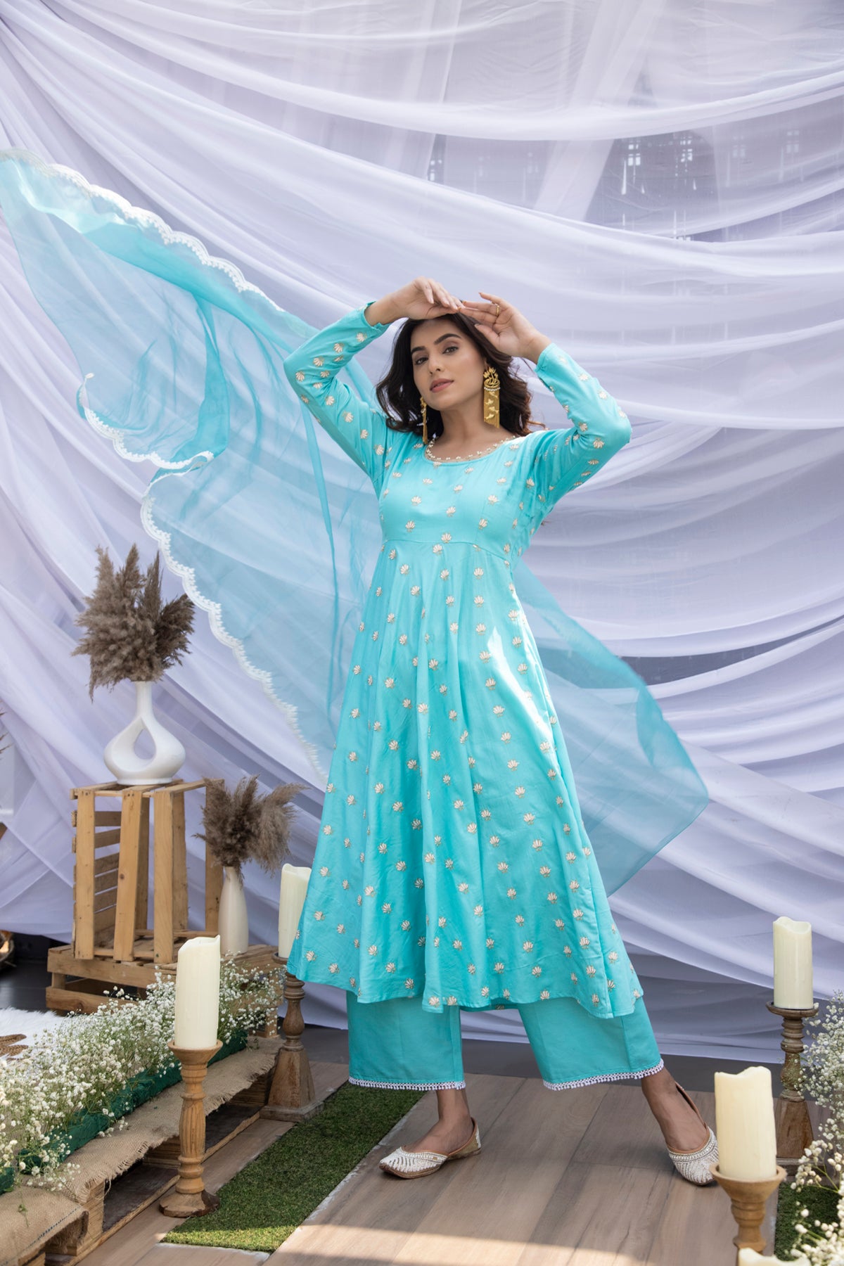 Tiffany Blue Lotus Embroidered Suit Set