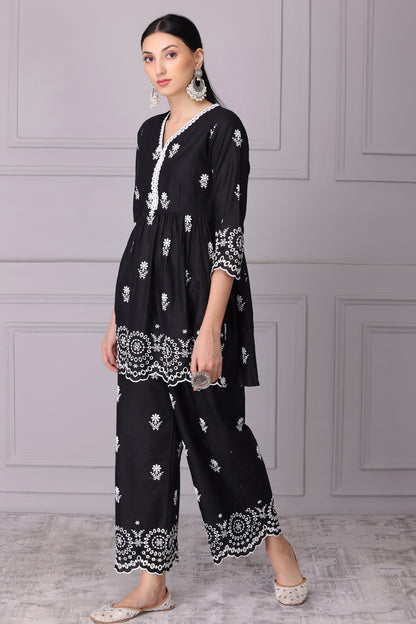 Black Chand Embroidered Kurta Set