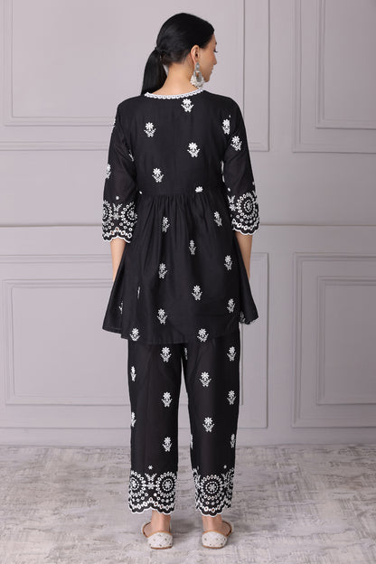 Black Chand Embroidered Kurta Set
