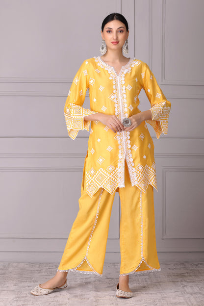 Sun Tuscan Scallop Embroidered Kurta Set