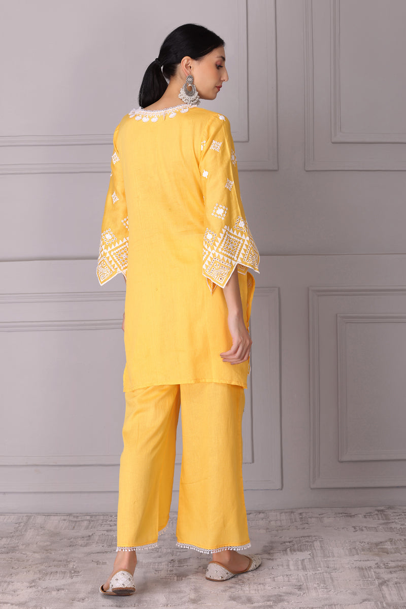 Sun Tuscan Scallop Embroidered Kurta Set