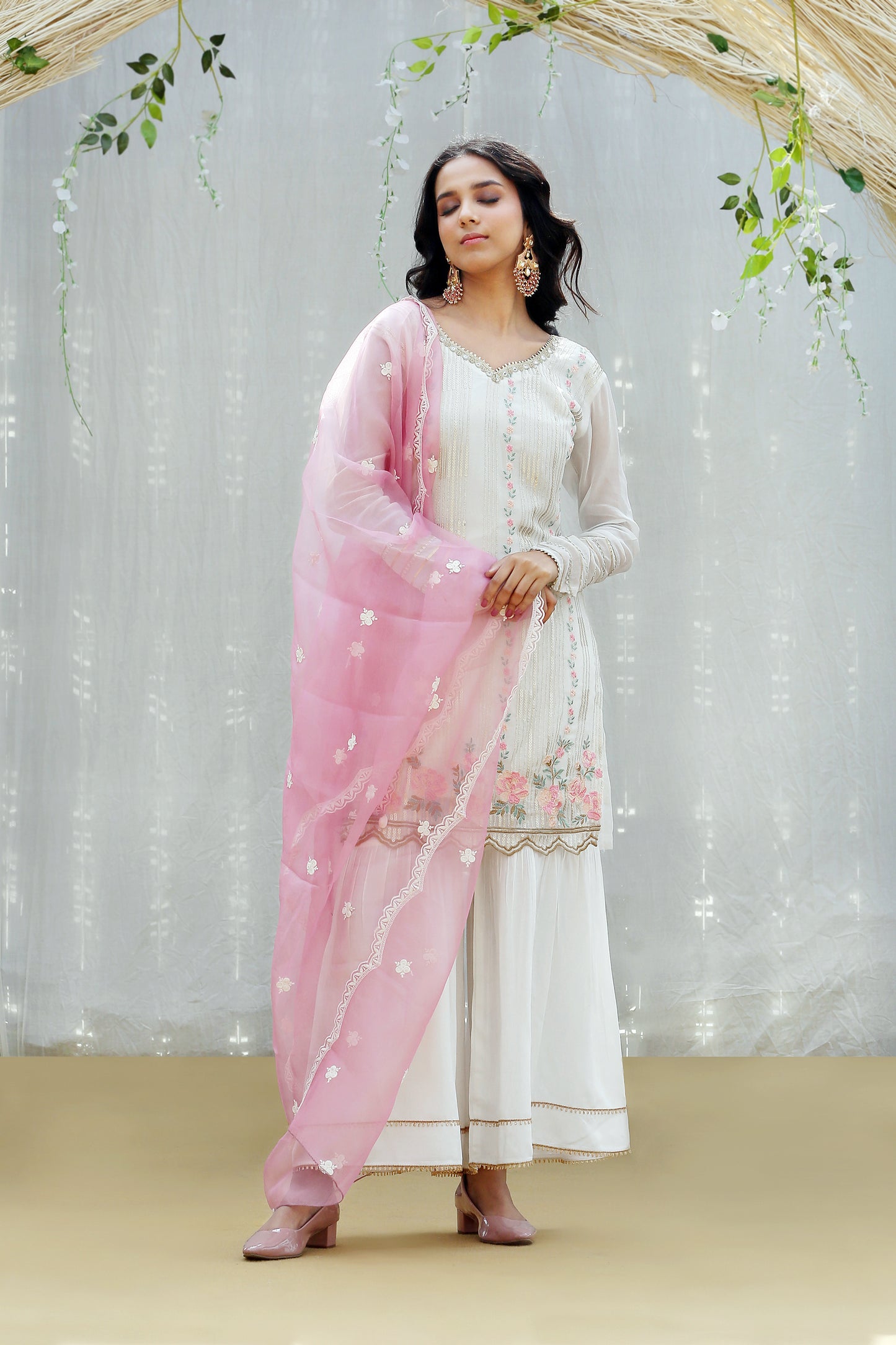 Daisy multicolored embroidered Kurta Set with Organza Dupatta