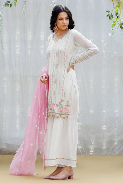 Daisy multicolored embroidered Kurta Set with Organza Dupatta